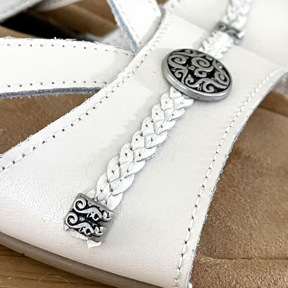 Minnetonka White Leather Boho Sandals Size 10 Silver Hardware Slip On Comfort - Picture 7 of 11